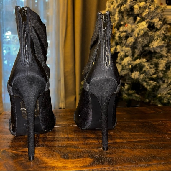 Shoe Republic LA Black Peep Toe Booties - Picture 4 of 5